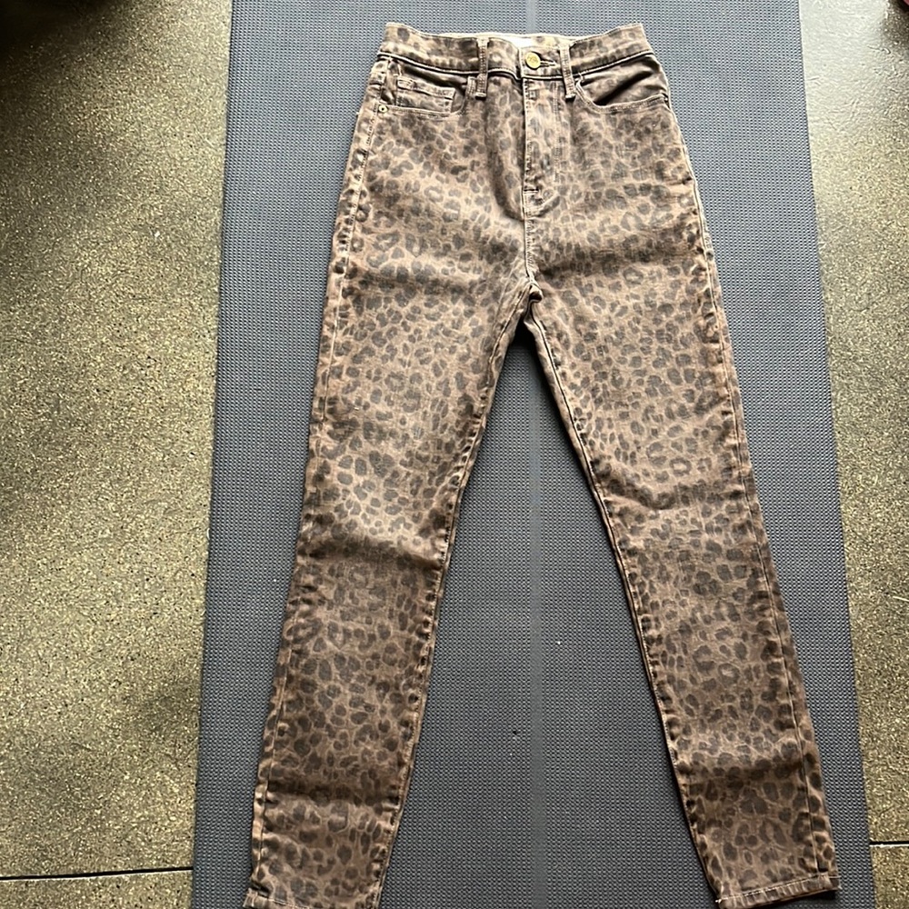 FRAME leopard high rise skinny jeans. Size 24. Never worn